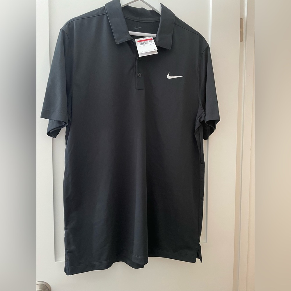 NWT Men’s Nike Dri-Fit shirt Large